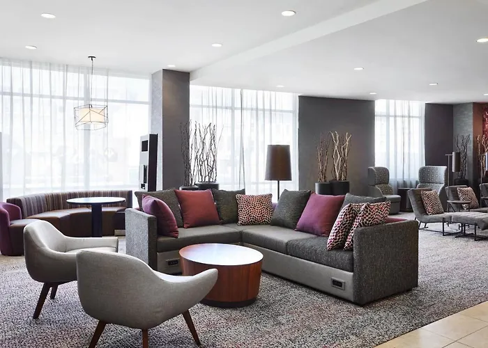 Courtyard By Marriott Newark Downtown