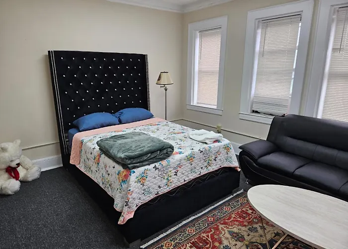 Clinton Ave Homestyle Guest Rooms