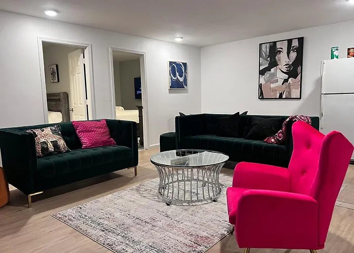 Exclusive Spacious 2 Kings Bed By Ewr Nyc
