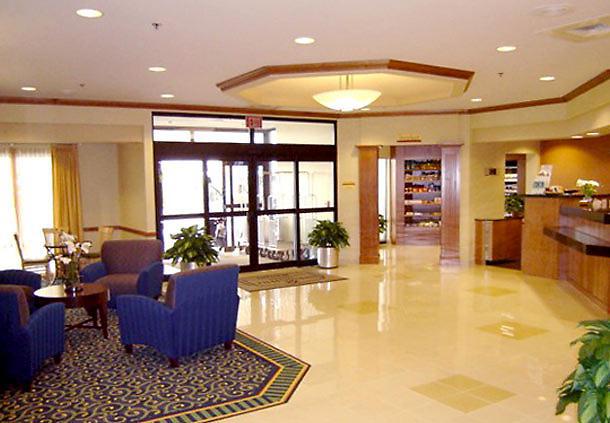 Springhill By Marriott International Airport Hotel 3*