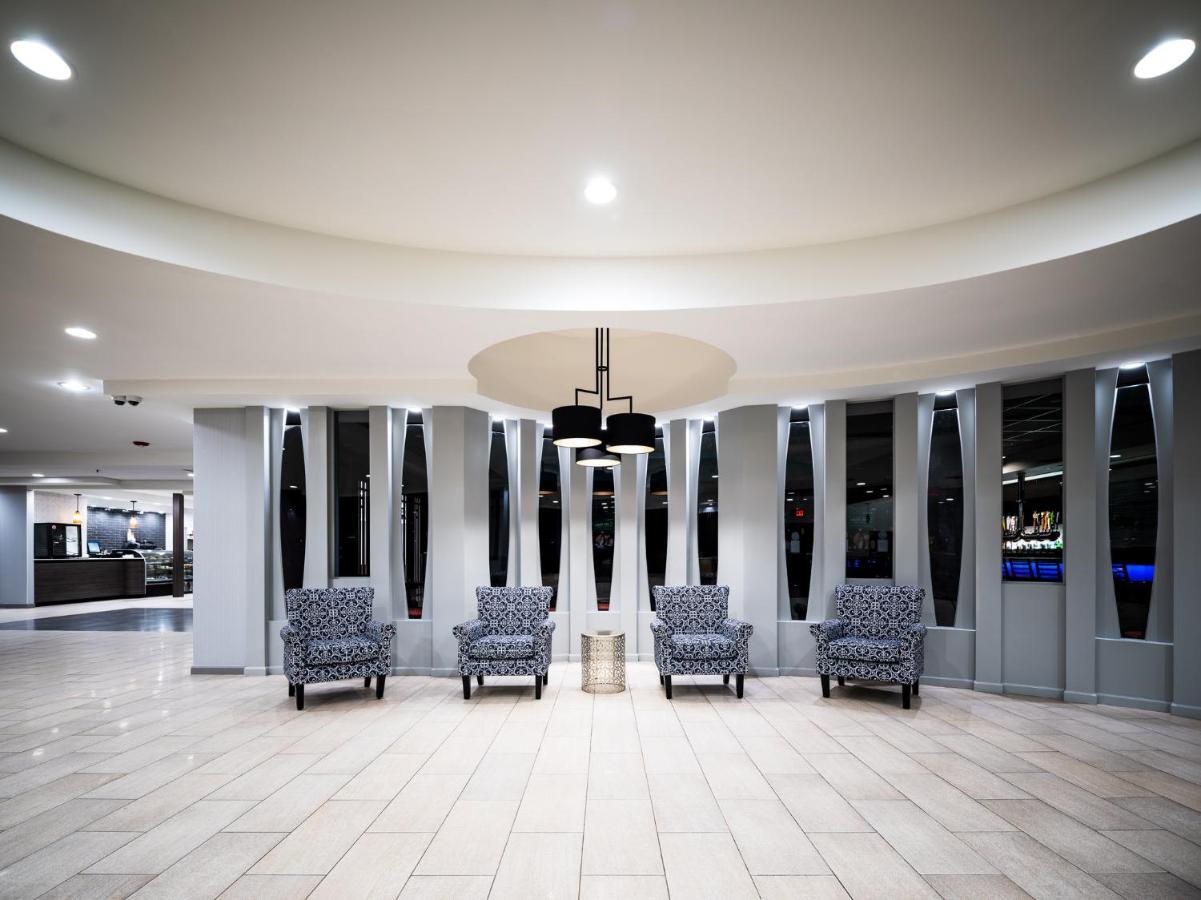 International Airport Hotel