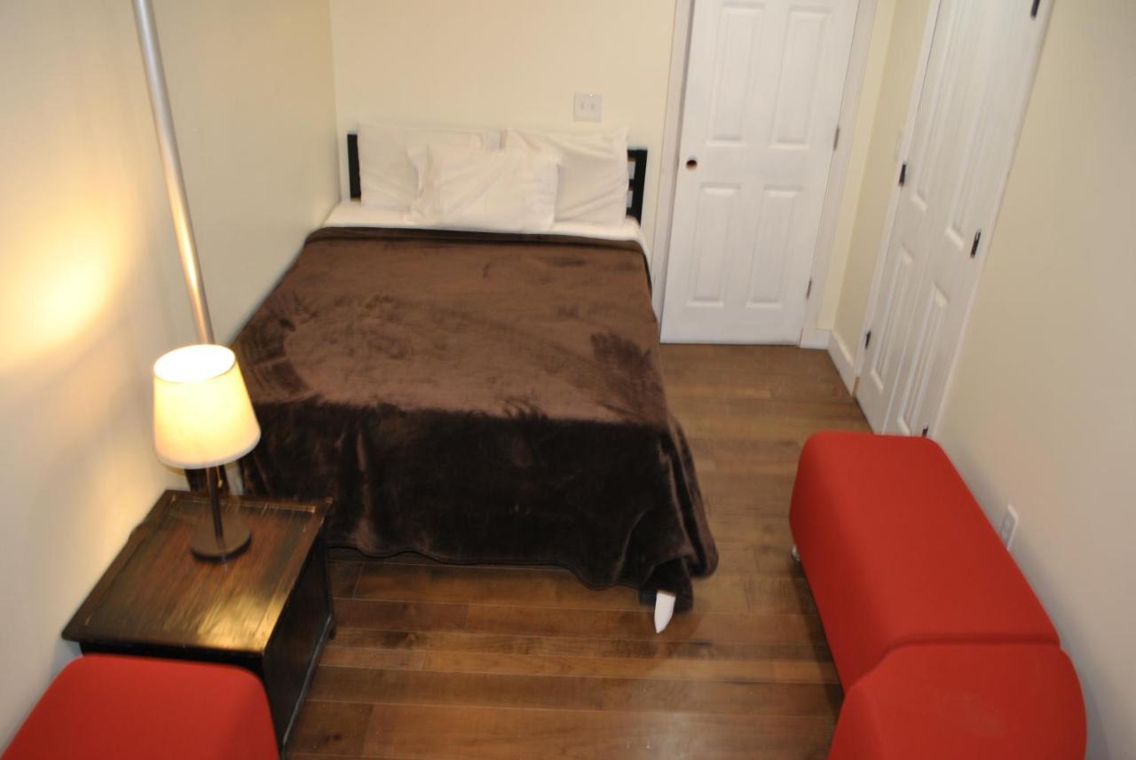 L3-lower Level 1bedroom Apt Down Town * Newark
