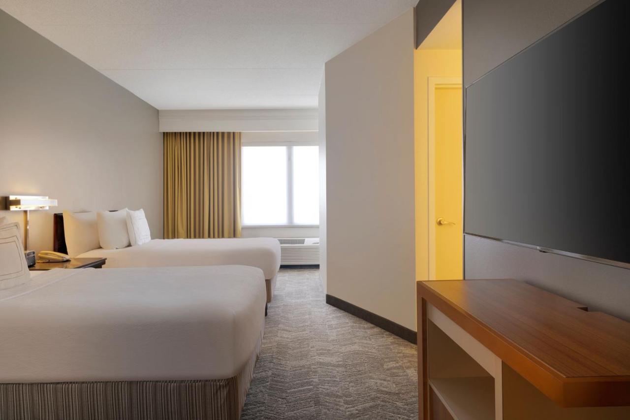 Springhill By Marriott International Airport Hotel 3*