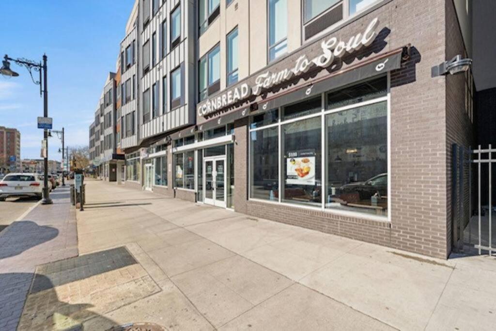 Apartment Entire Apt/2bd 2bth/amer. Dream Mall/nyc/ewr Airpt Newark