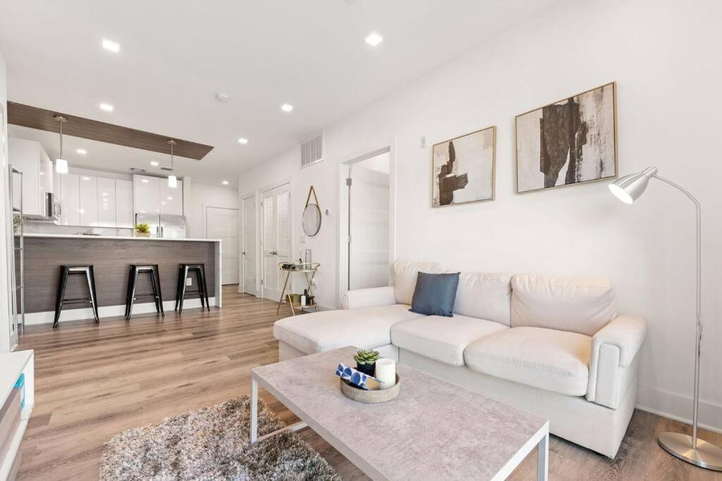 Apartment Entire Apt/2bd 2bth/amer. Dream Mall/nyc/ewr Airpt *