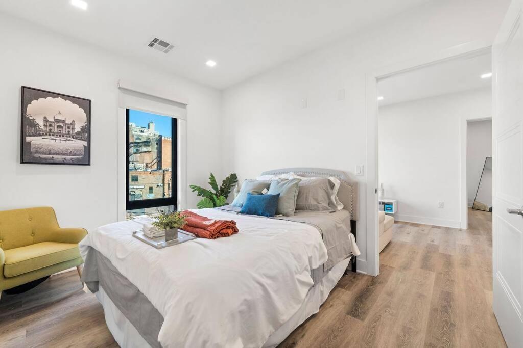 Entire Apt/2bd 2bth/amer. Dream Mall/nyc/ewr Airpt