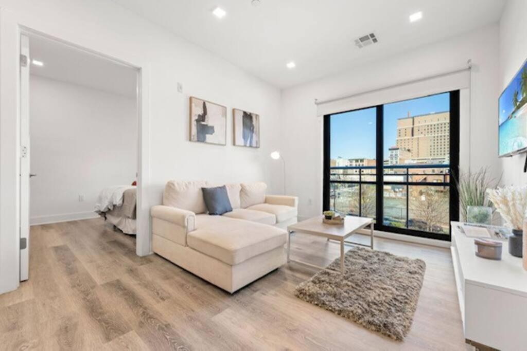 Entire Apt/2bd 2bth/amer. Dream Mall/nyc/ewr Airpt Apartment Newark