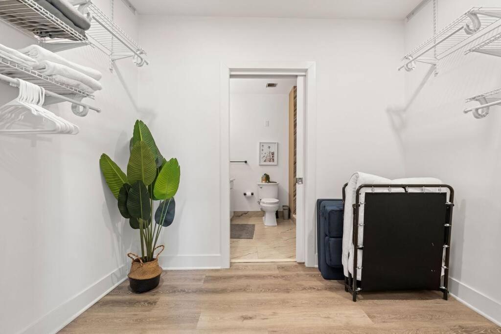 Entire Apt/2bd 2bth/amer. Dream Mall/nyc/ewr Airpt Apartment