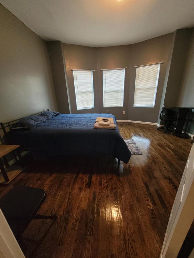 Willoughby Hostel *