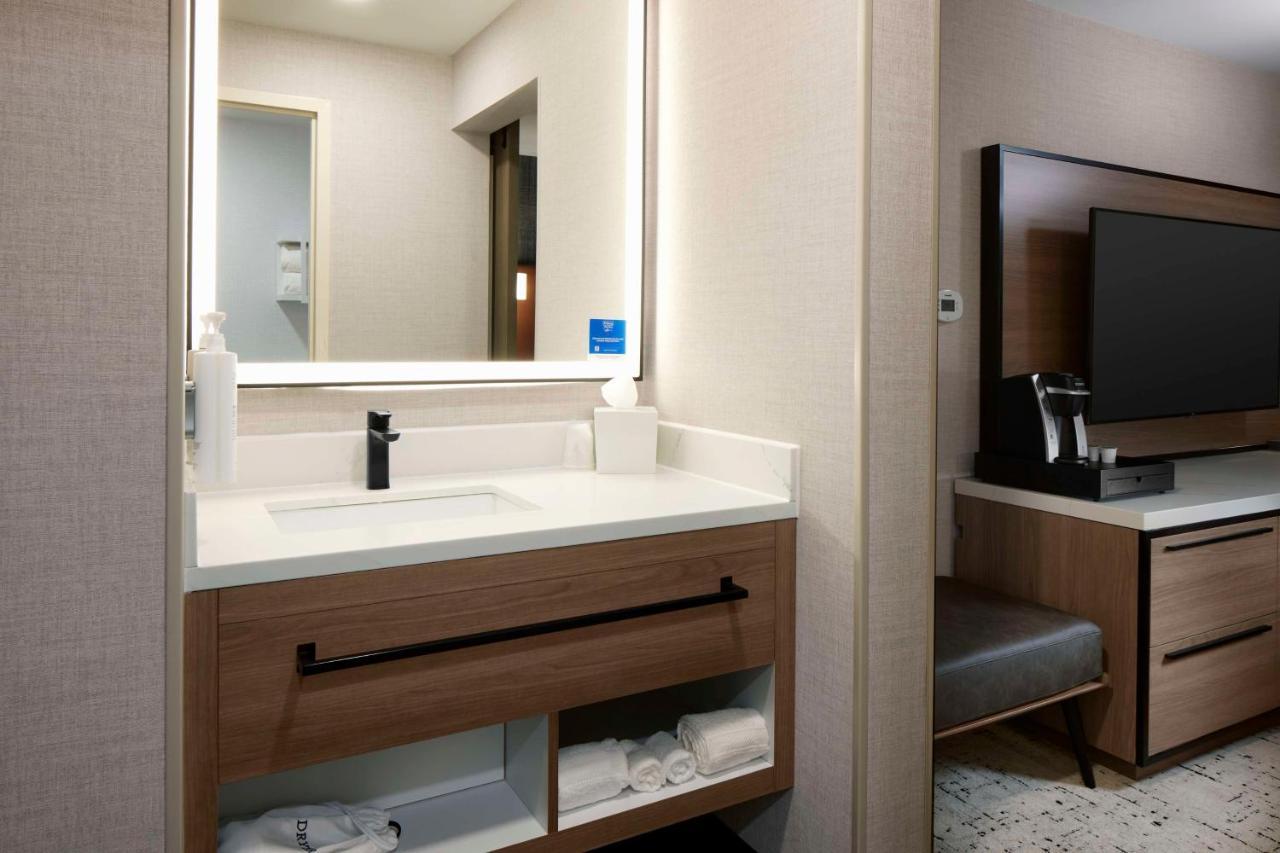 Hotel Hampton Airport Newark