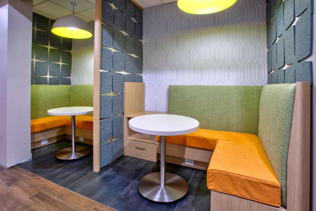 Hotel Hampton & By Hilton- Airport Elizabeth Newark