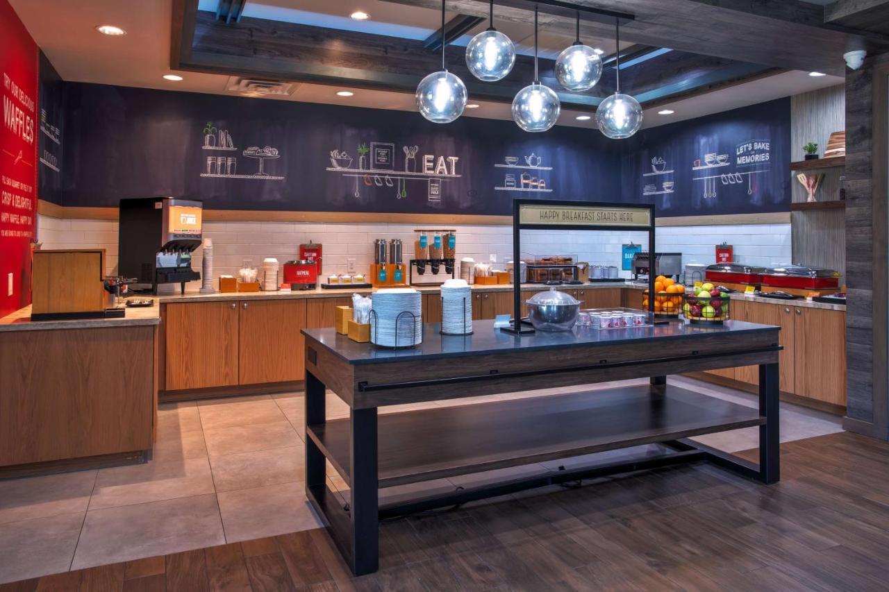Hampton & By Hilton- Airport Elizabeth Hotel