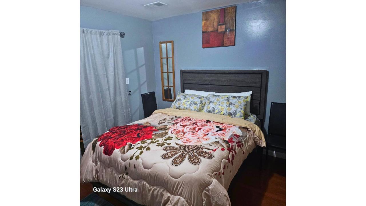 Divine D. 6mins Near Ewr Airport, 4mins To Penn Station / Prudential * Newark