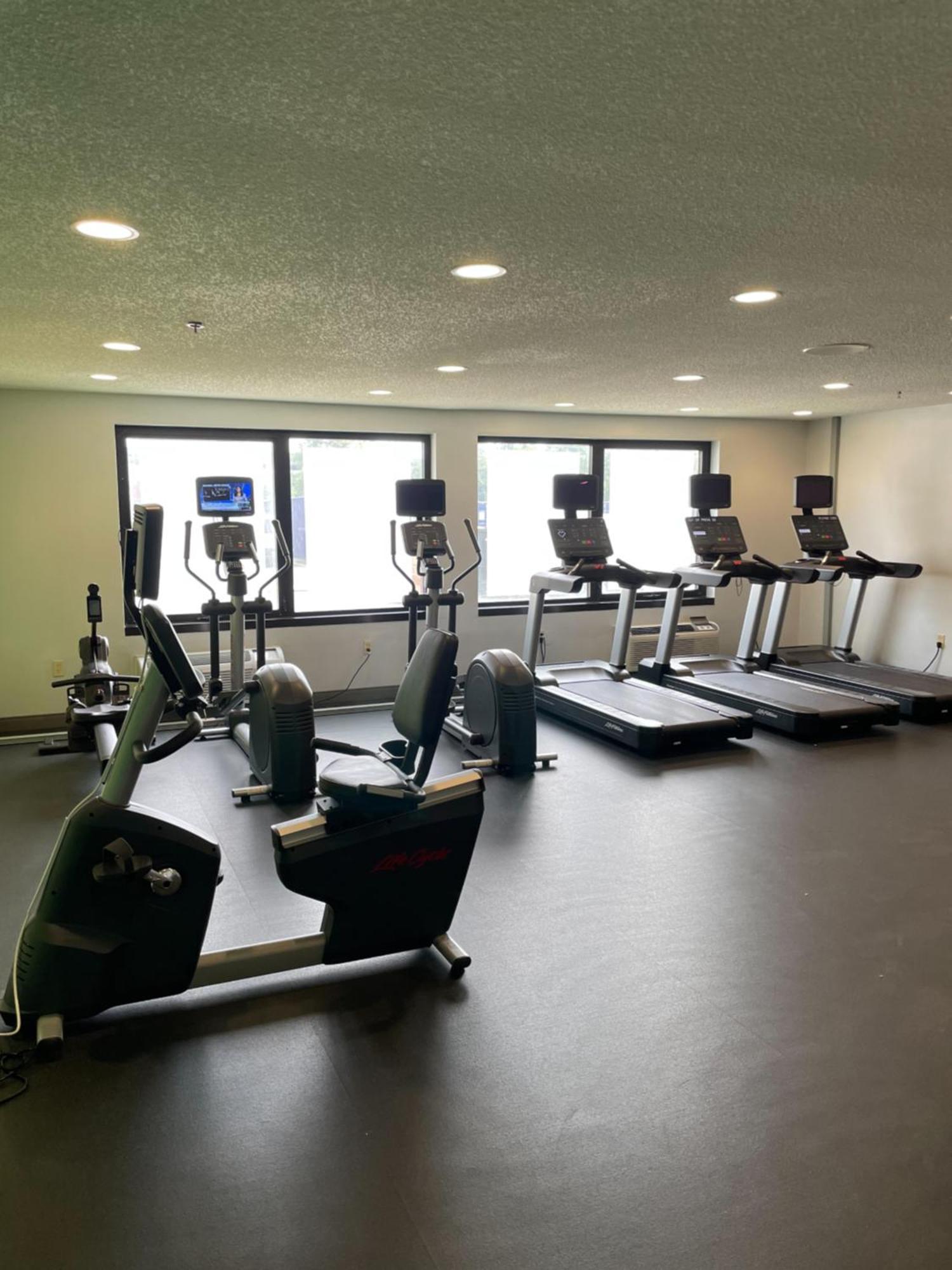 International Airport 3* Newark
