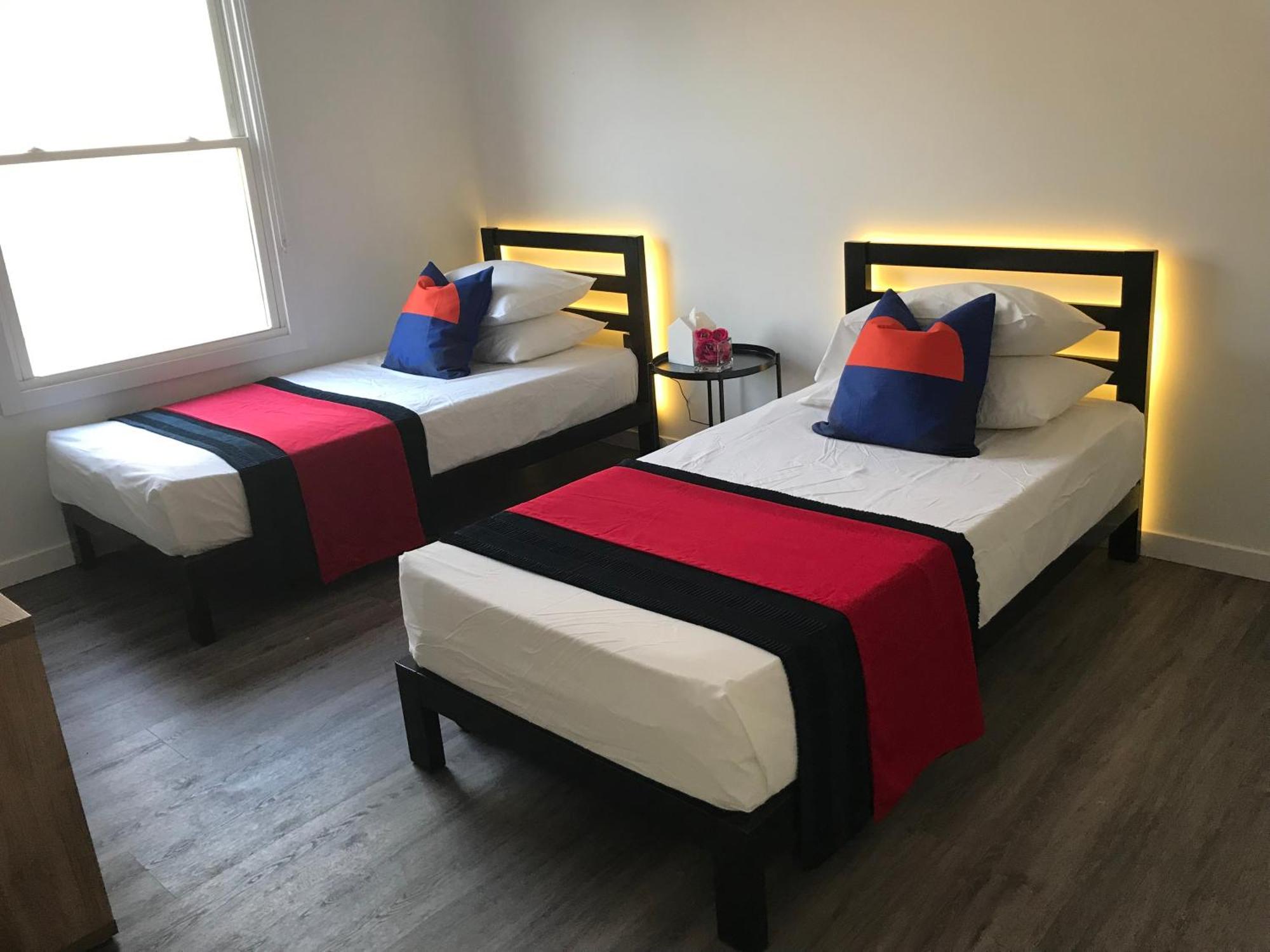Modern Ironbound With Kitchen-fasttraintonyc-onestoptoairport Guest house Newark