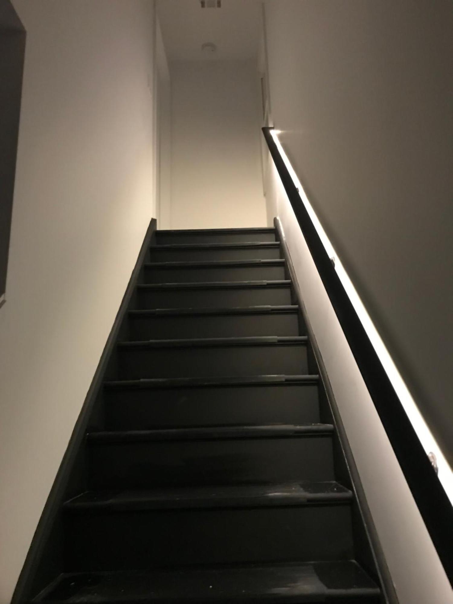 Modern Ironbound With Kitchen-fasttraintonyc-onestoptoairport Guest house