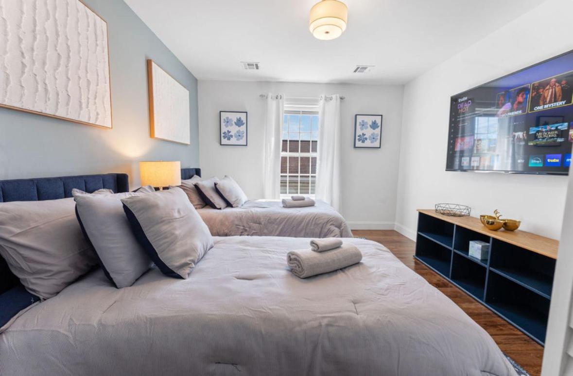 Cityscape Unit 2 Apartment *