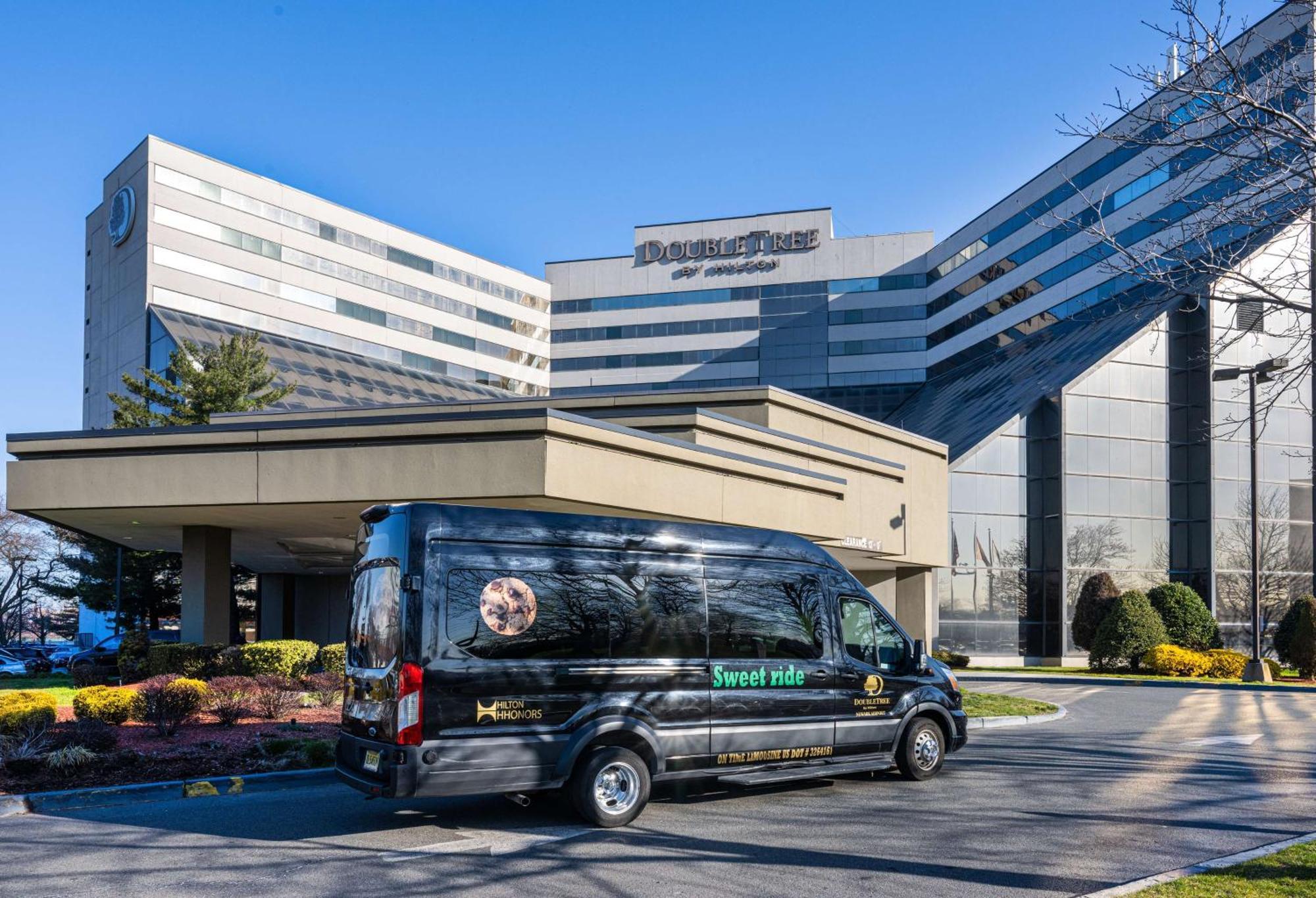 Doubletree By Hilton Airport Newark