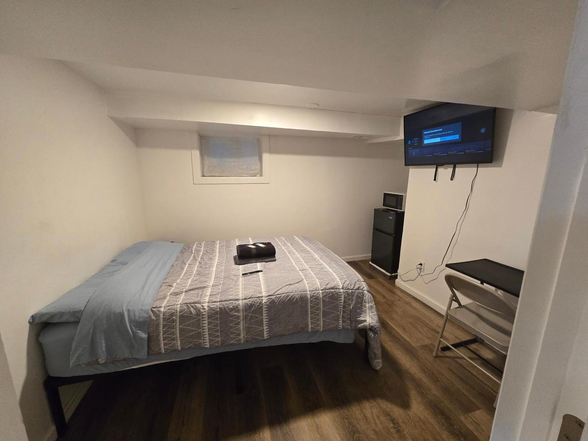 Willoughby Apartment