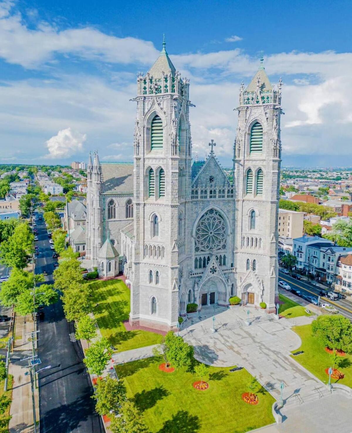 Harmony In The Heights - Br 1 Newark