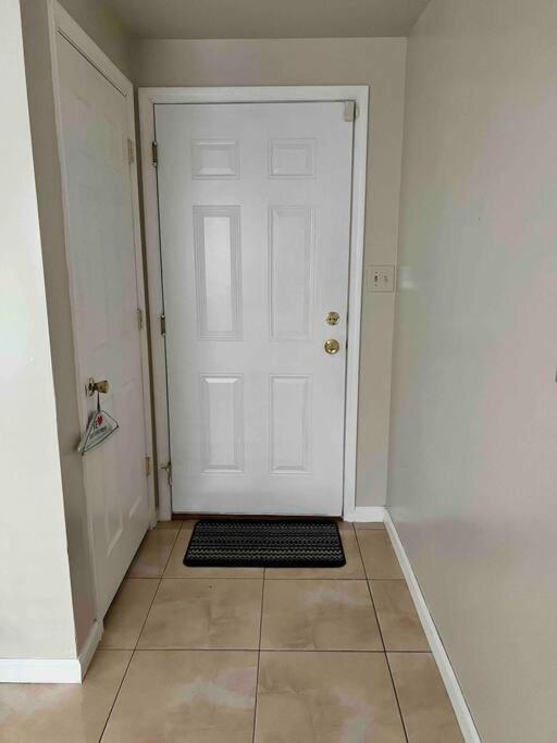 2bedroom Close To Nyc/ Ewr Apartment *