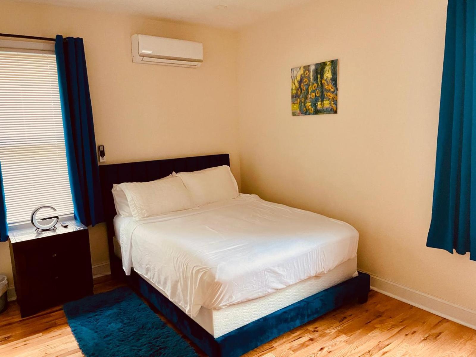 Ooohlala! 2 Beds And 2 Full Baths W/free Parking Apartment *