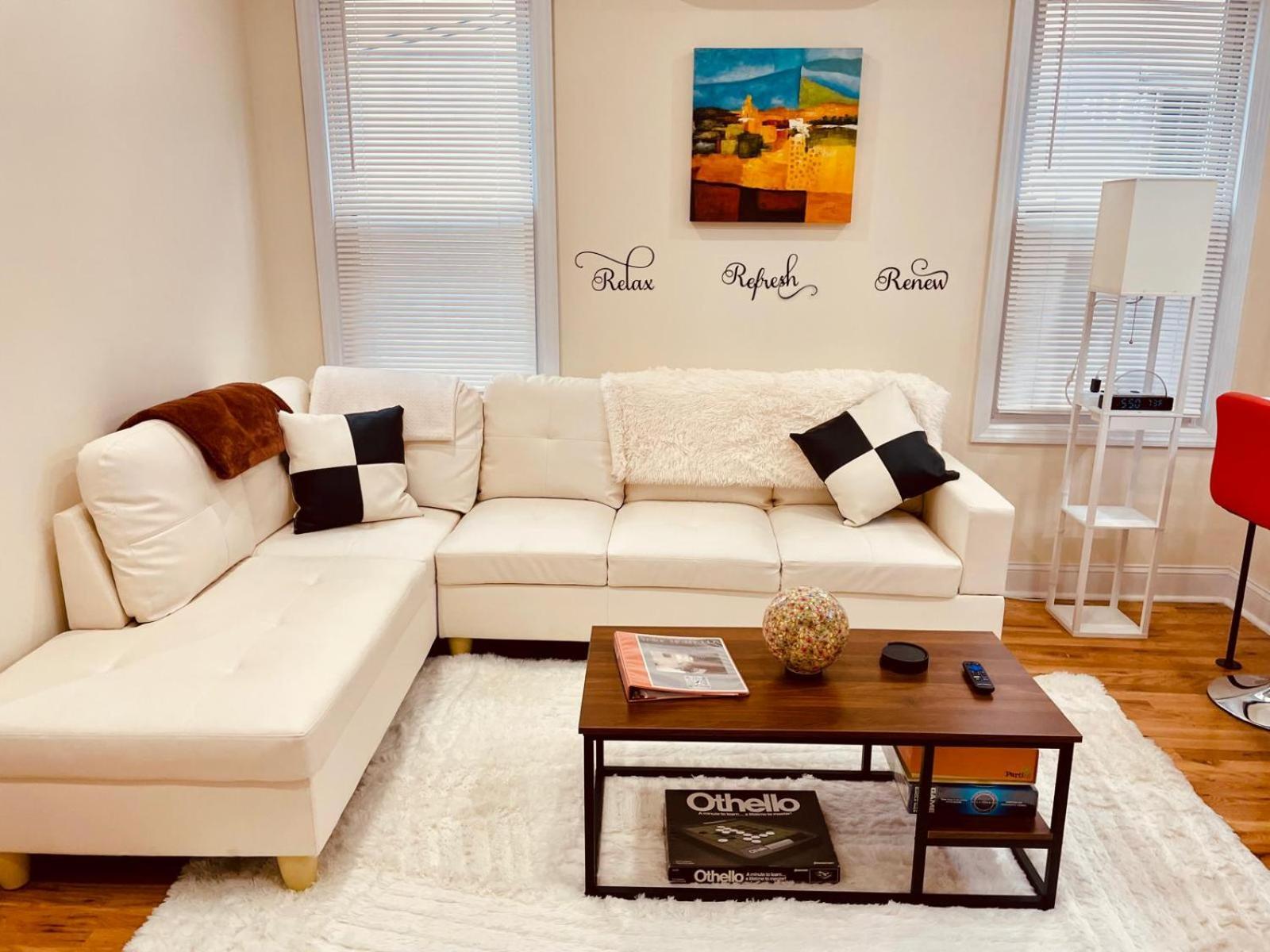 Ooohlala! 2 Beds And 2 Full Baths W/free Parking Apartment
