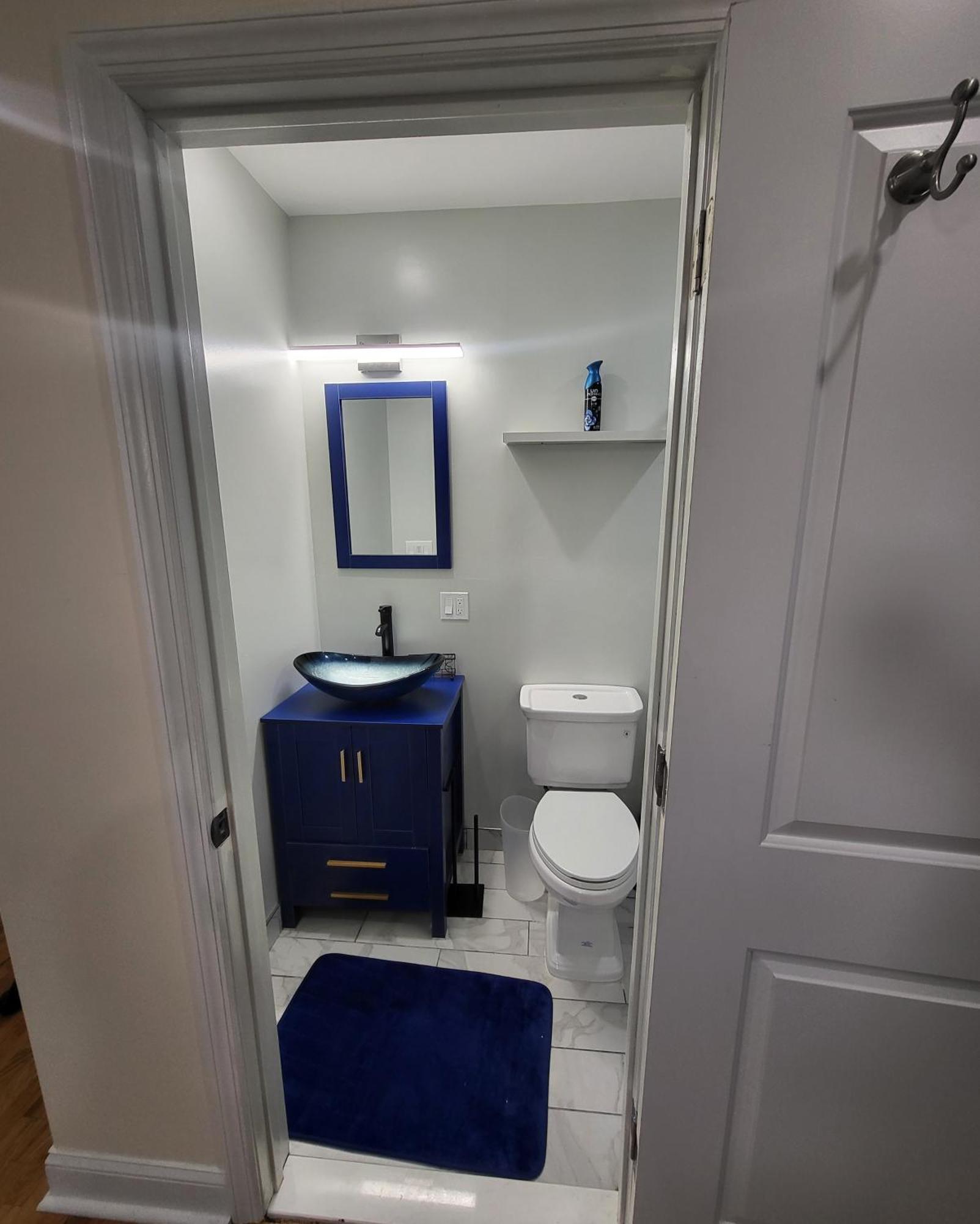 Ooohlala! 2 Beds And 2 Full Baths W/free Parking Apartment *