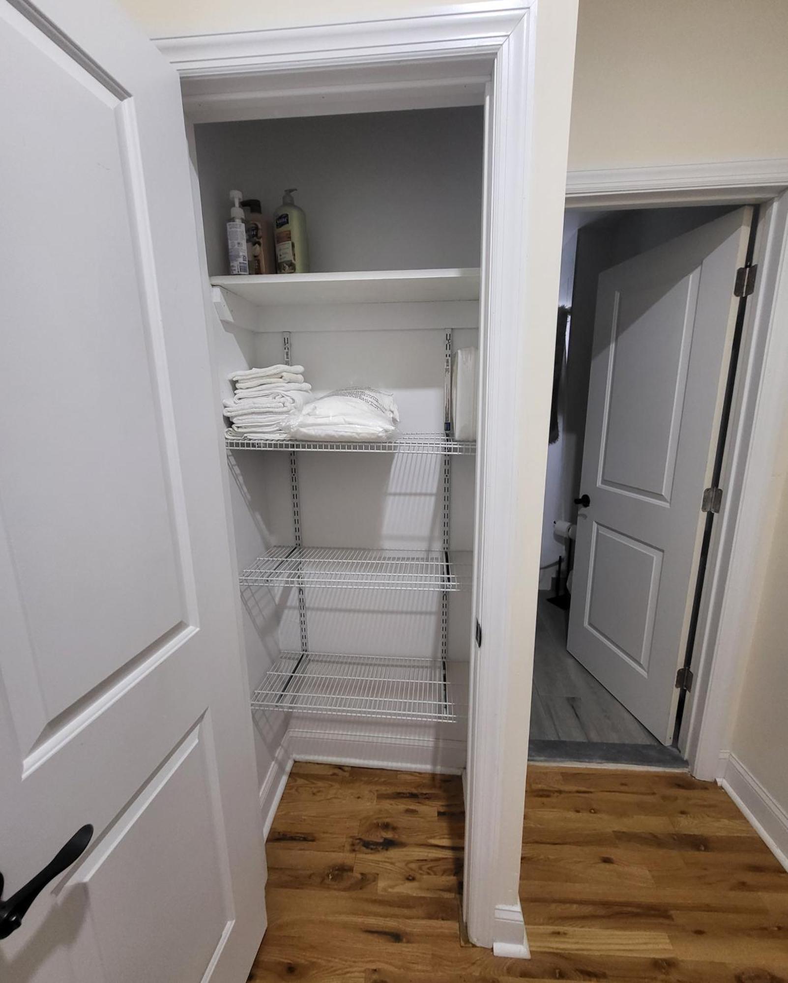 Apartment Ooohlala! 2 Beds And 2 Full Baths W/free Parking *
