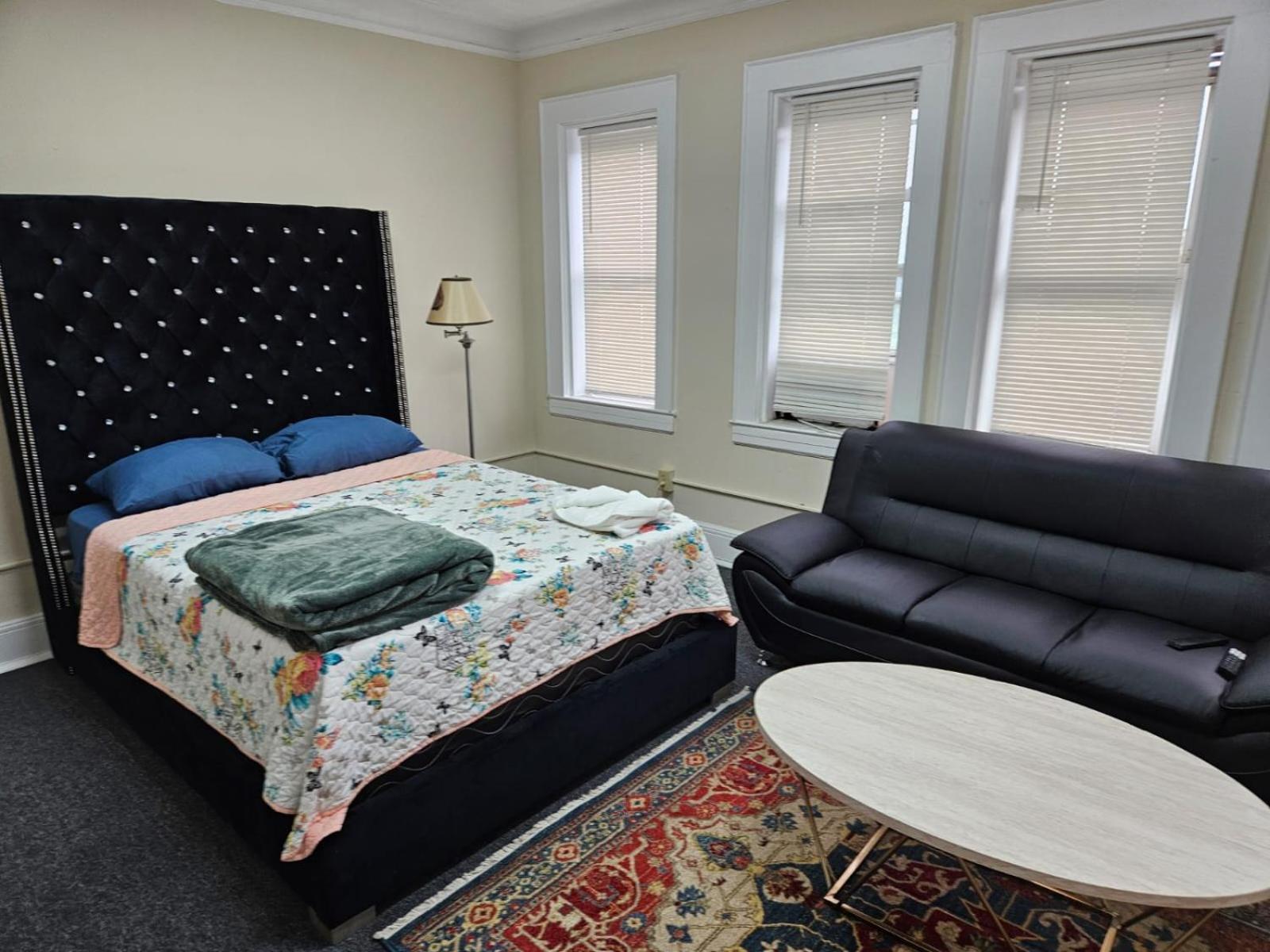 Homestay Clinton Ave Homestyle Guest