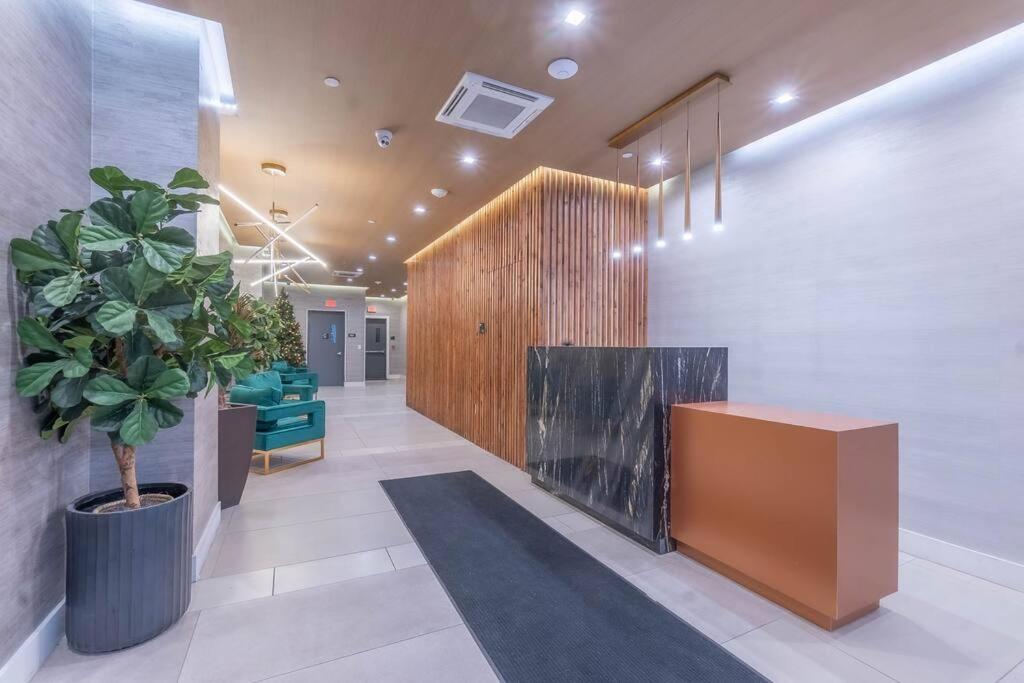 Act Now 40 Off! Stop Browsing Book 4queen Bds Apartment Newark