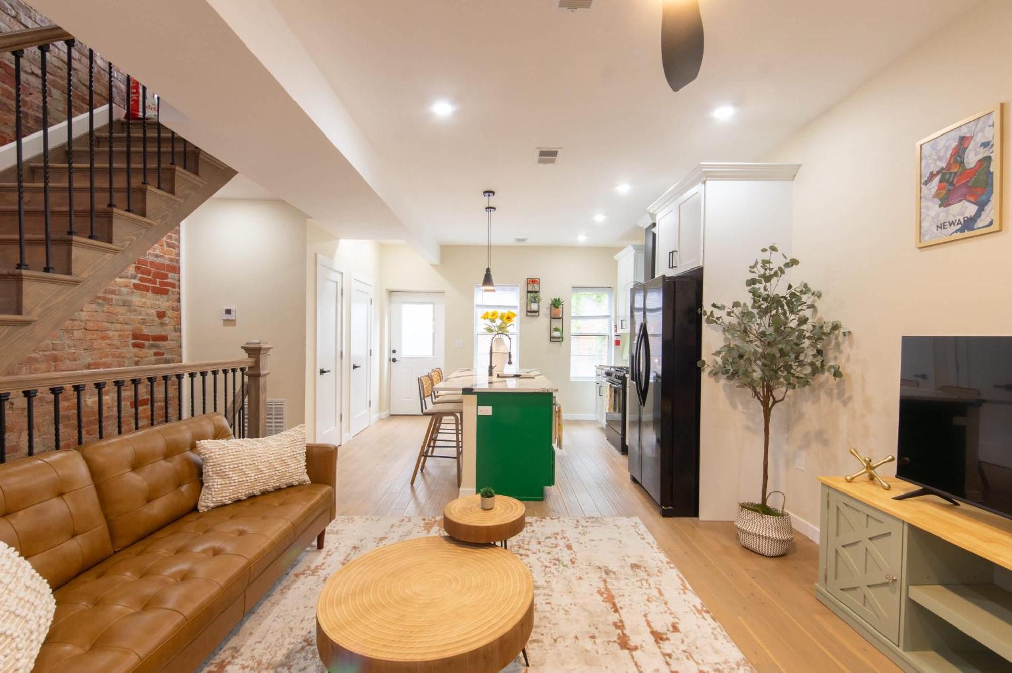 Sojourn's Coveted Cultural Family Destination Sleeps 6 Apartamento Newark