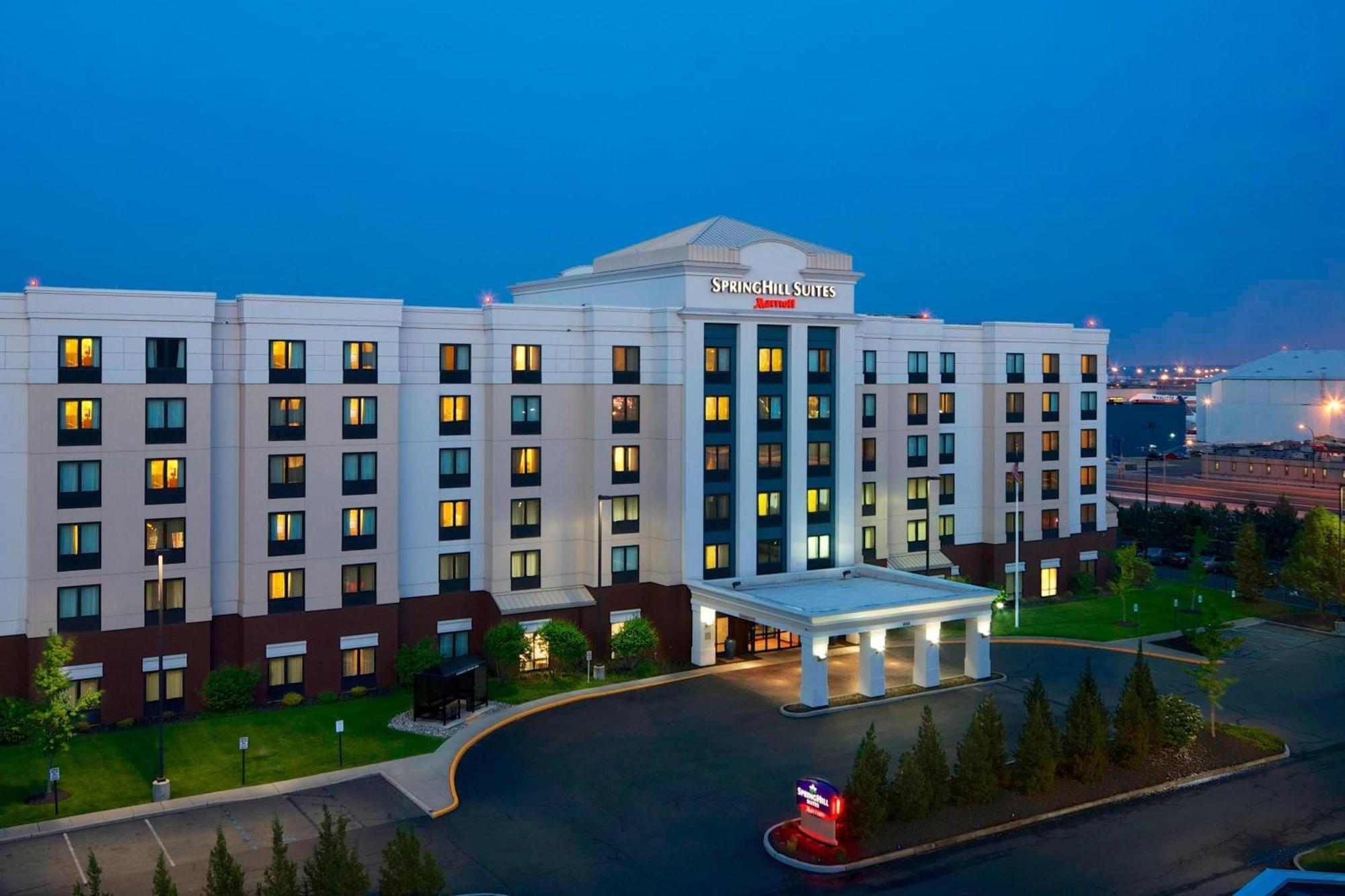 Springhill By Marriott International Airport Hotel