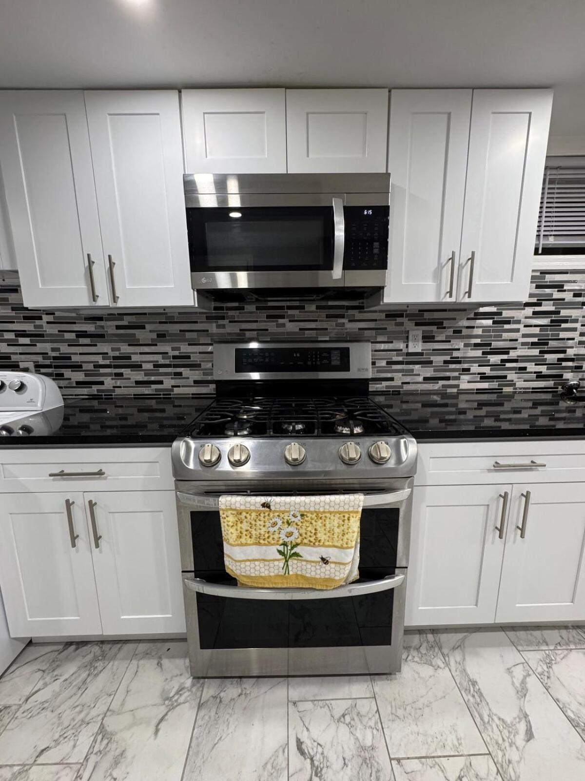 2-bedroom Sleeps 6 Near Ewr & American Dream *