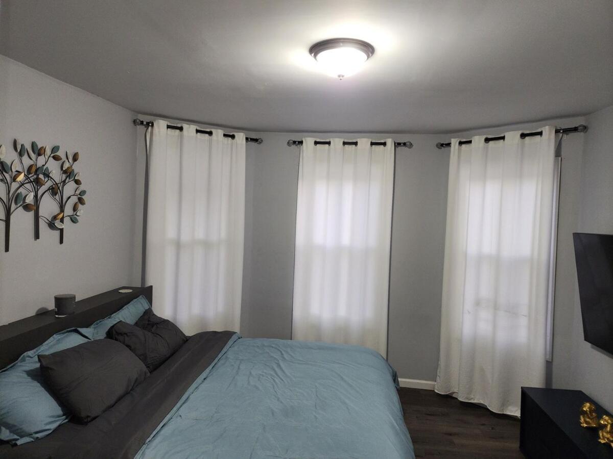 Comfy Fairmount Apartment Newark