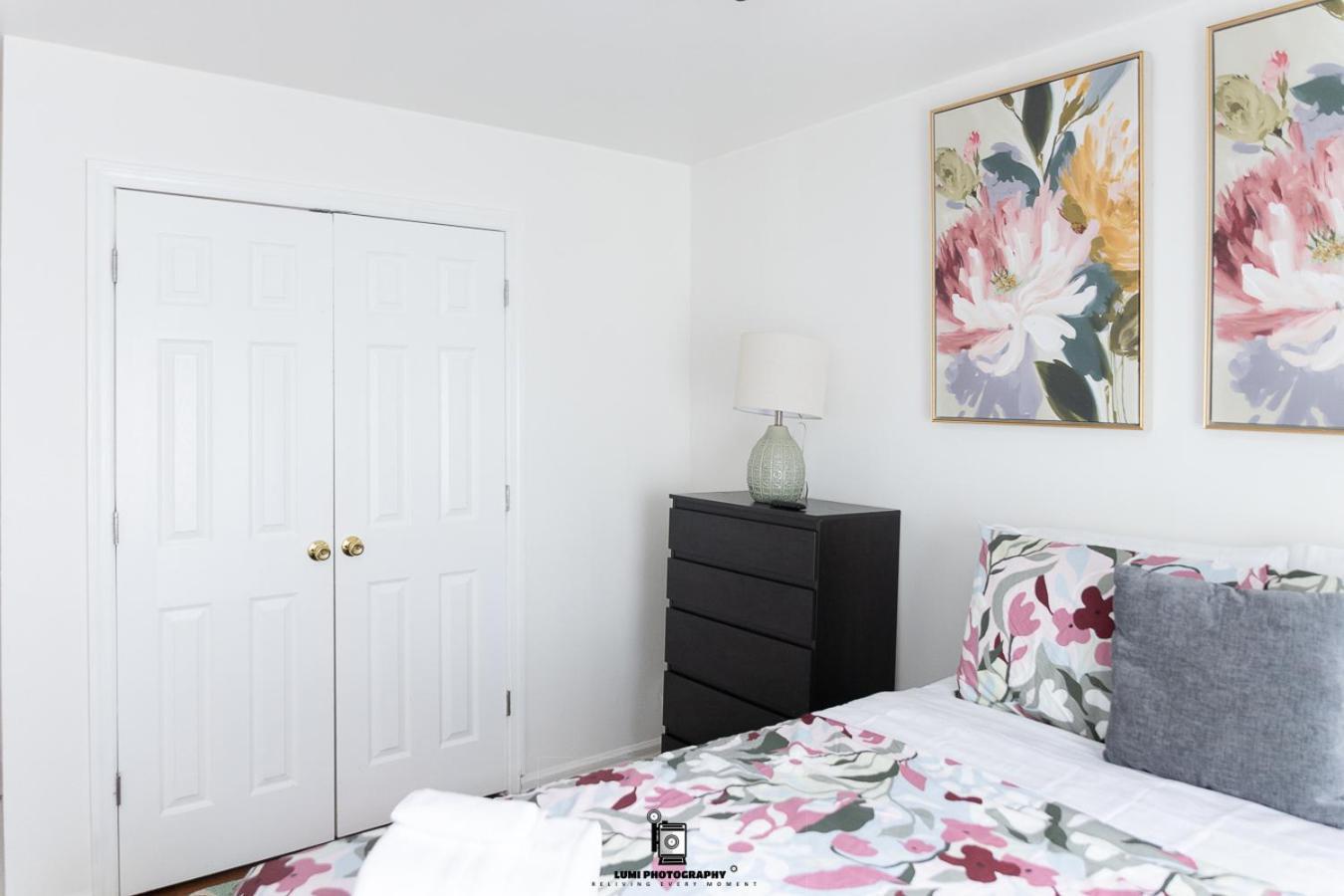 Airport Oasis: Spacious 3-bed Near Ewr & Nyc Apartment Newark