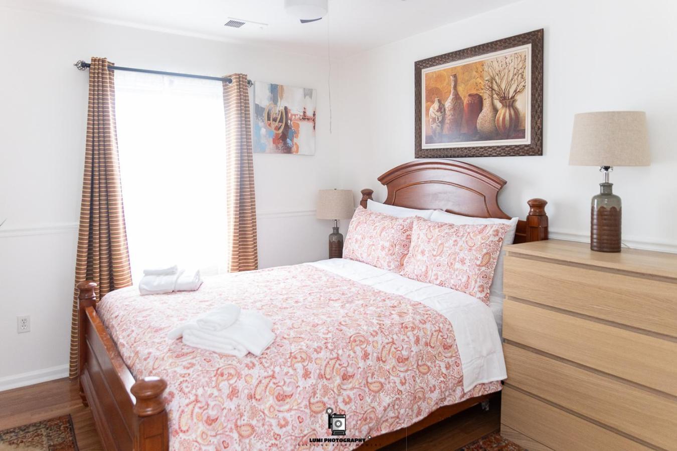 Airport Oasis: Spacious 3-bed Near Ewr & Nyc Apartment