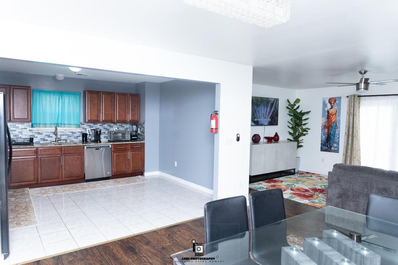 Apartment Airport Oasis: Spacious 3-bed Near Ewr & Nyc *