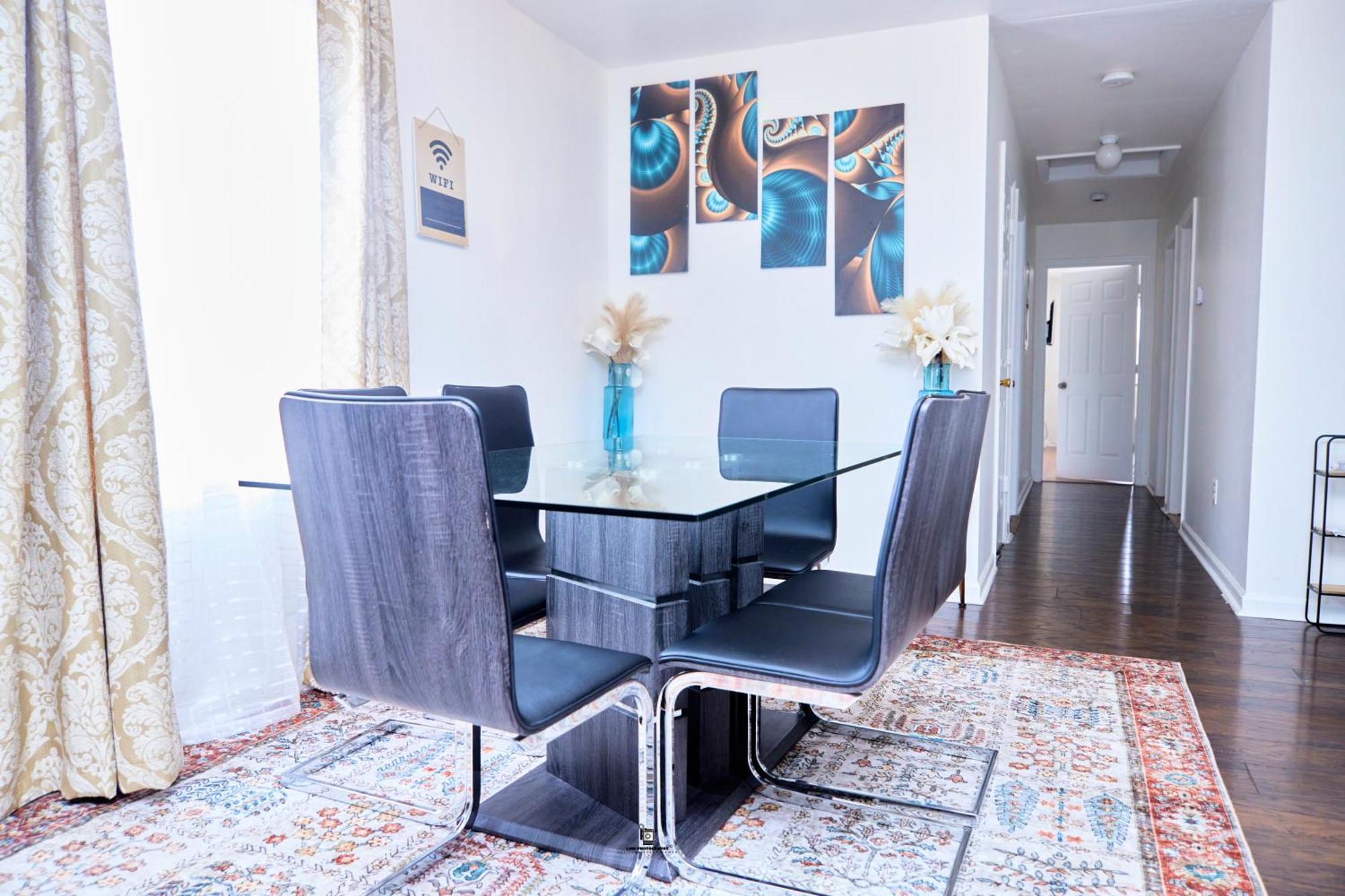 Apartment Airport Oasis: Spacious 3-bed Near Ewr & Nyc