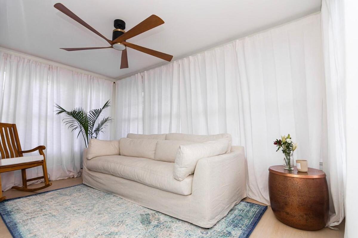 Spacious Vibe Newark's Hidden Gem Holiday home *