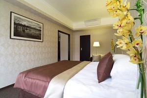 Hampton & By Hilton- Airport Elizabeth Hotel