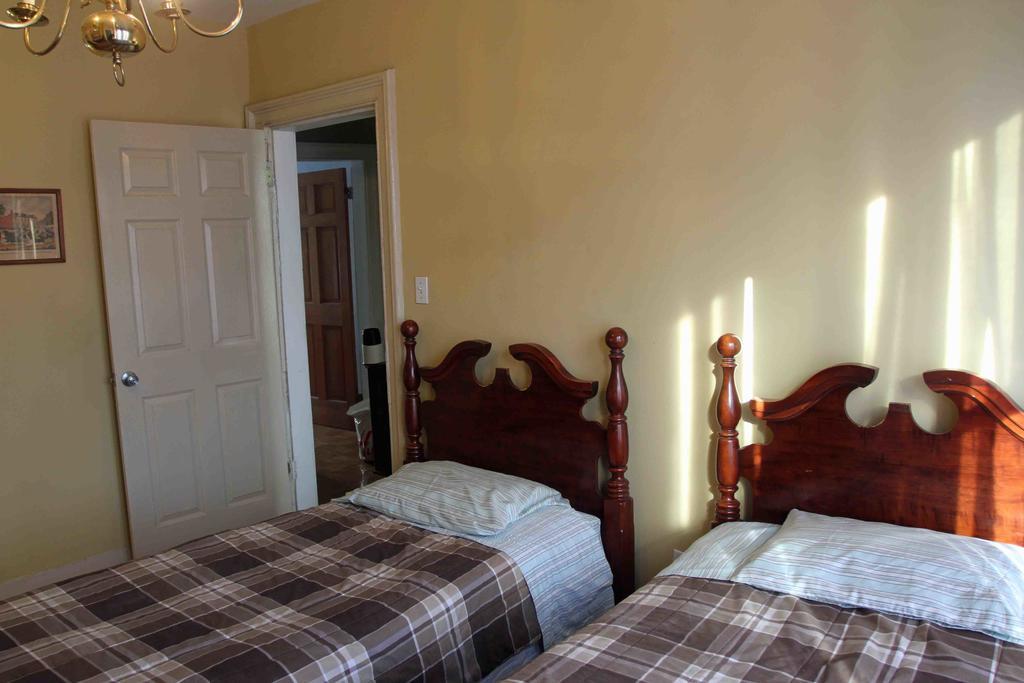 New York Homestay *