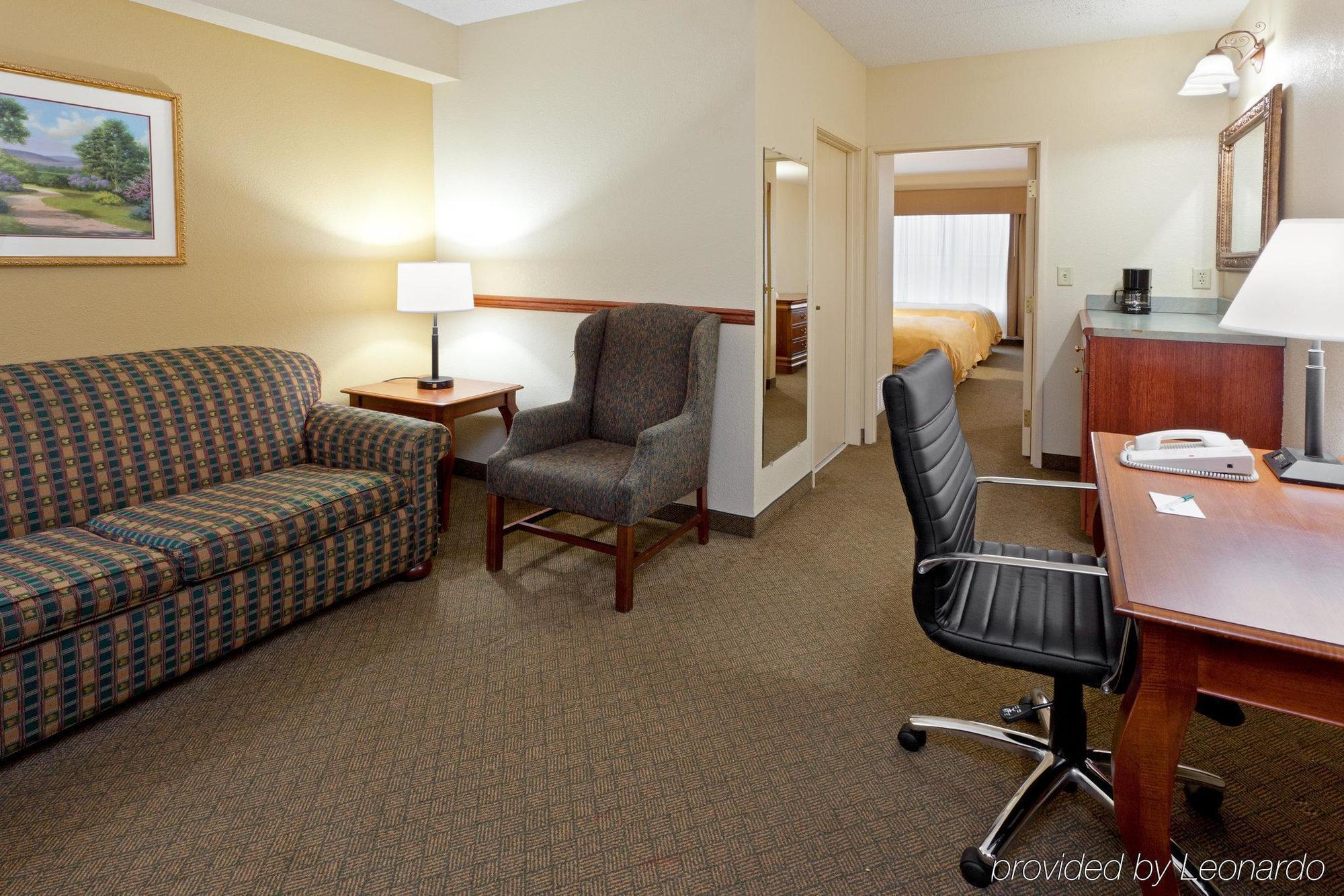 Hampton & By Hilton- Airport Elizabeth 3* Newark
