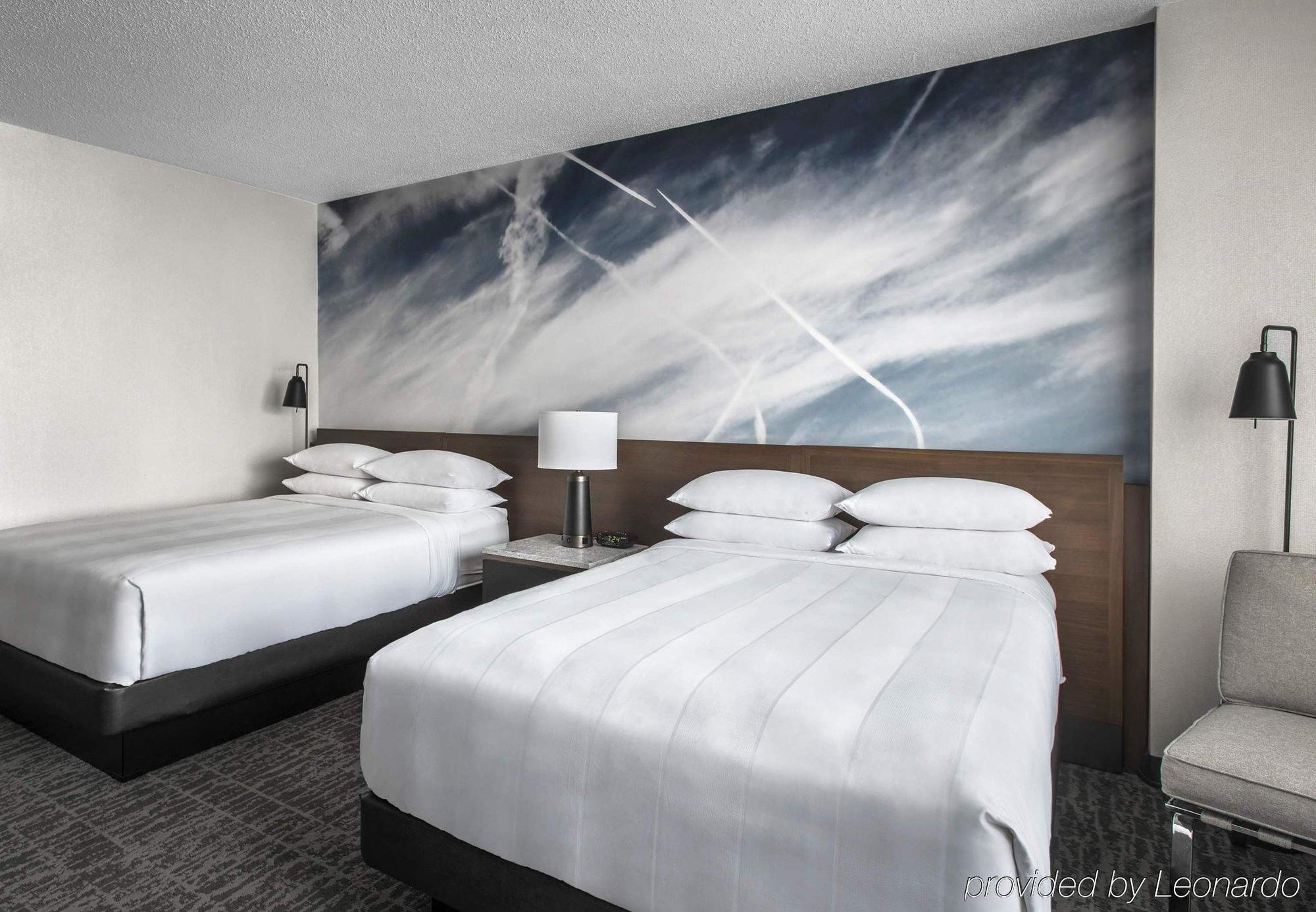 Hotel Liberty International Airport Marriott 3*