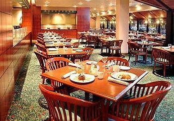 Hotel Liberty International Airport Marriott 3*