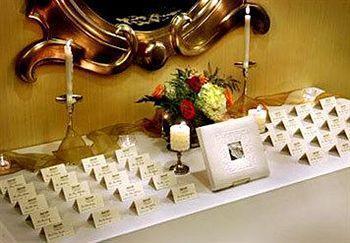 Hotel Liberty International Airport Marriott 3*