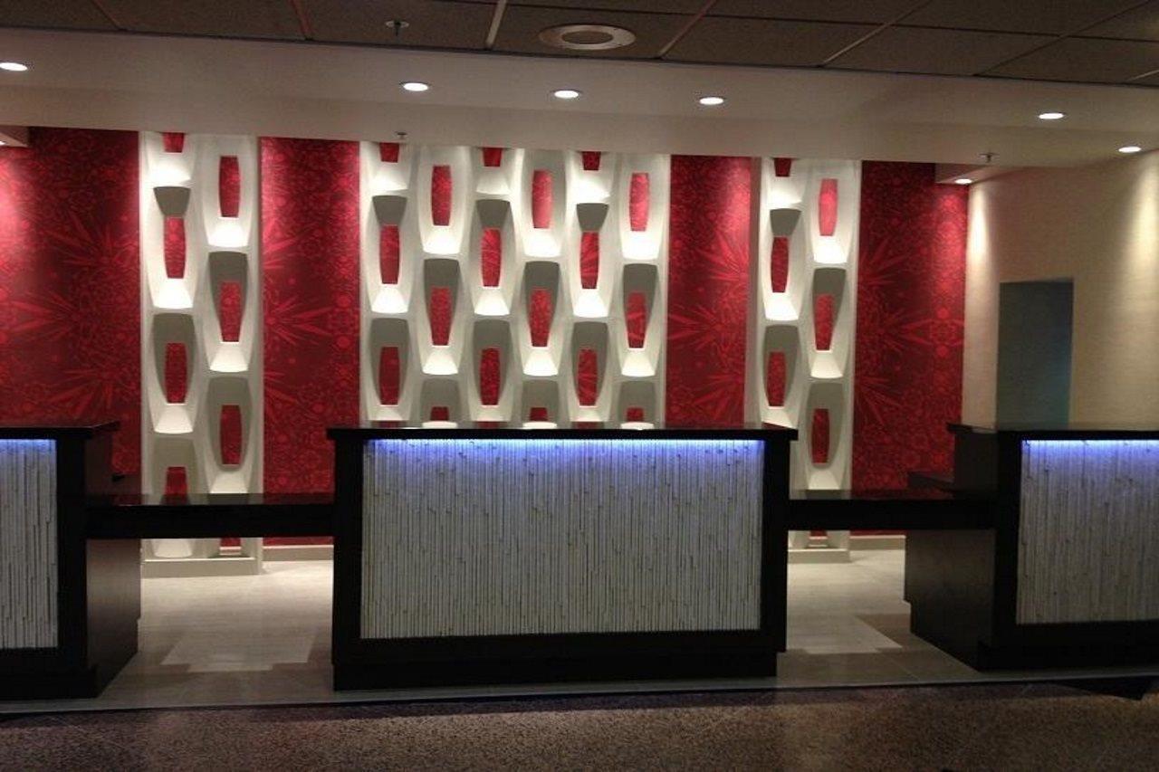 Hotel International Airport 3*