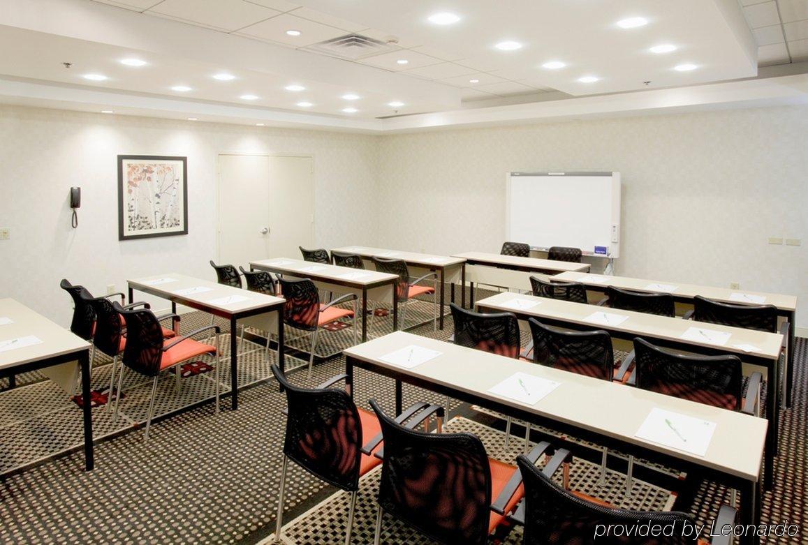 Hotel Hampton Airport Newark