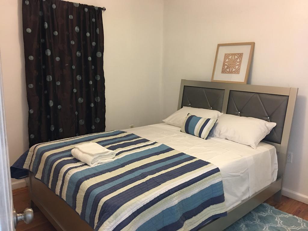 Mojoy Homesuites At Runyon Newark