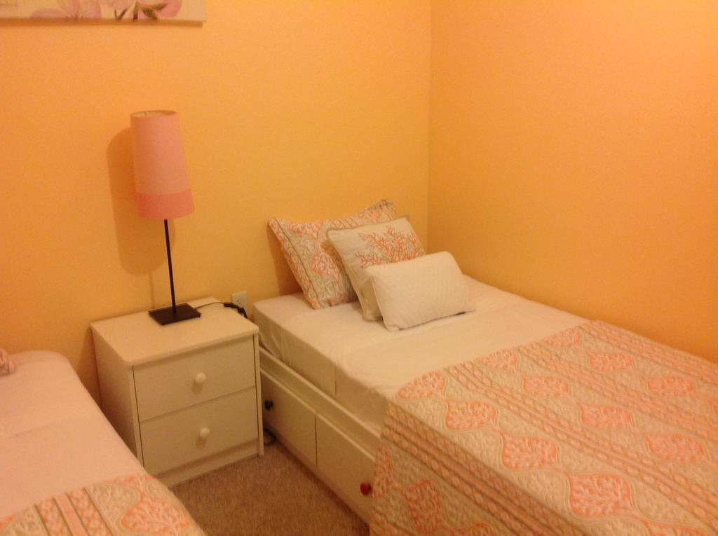Mojoy Homesuites At Runyon Newark